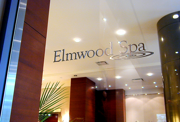 3d SIGNS, wall sign, metal signage system, installed on the wall