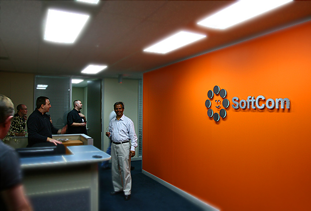 wall 3d mirror mirror office 3d sign for Softcom Inc.- Email and Web Hosting services, Also myhosting.com, mail2web.com